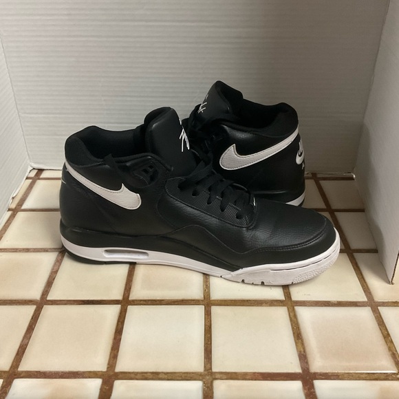 Nike Air Flight Men's Black Sneakers - Picture 4 of 9